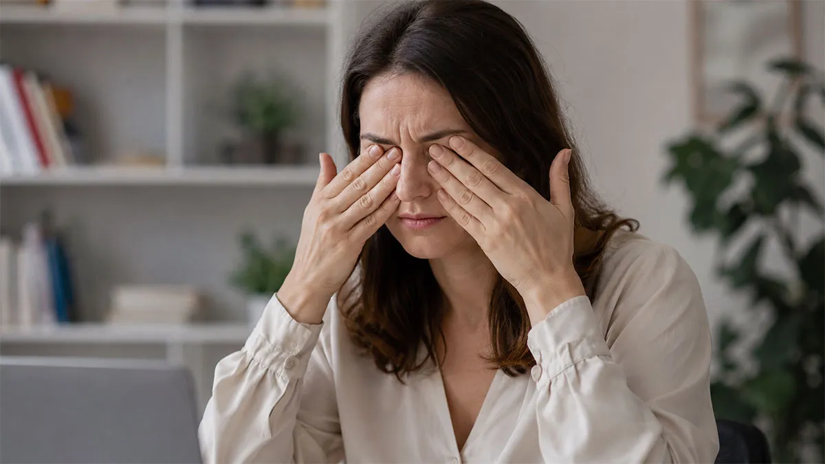 Durerea oculară: ce poate ascunde și când trebuie să mergi de urgență la oftalmolog?